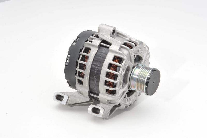 BOSCH 0125811020 Alternator