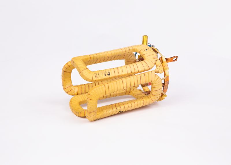 Budicí vinutí, startér 2 004 124 001