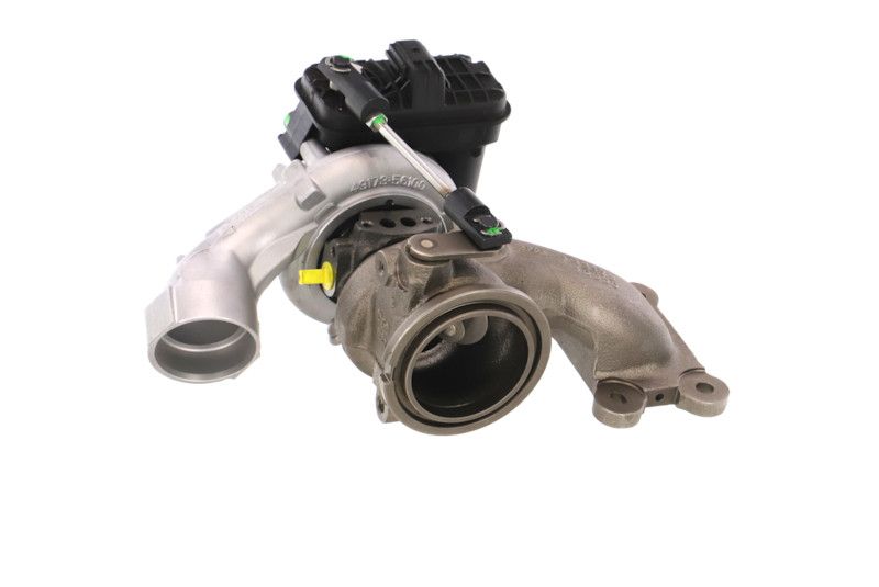 REMANTE 003-002-001352R Charger, charging (supercharged/turbocharged)