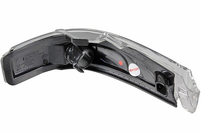 This part match OEM code: 81741-02040