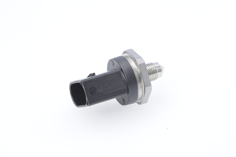 BOSCH 0261545043 Sensor, fuel pressure