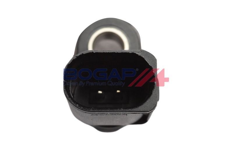 This part match OEM code: WHT003864