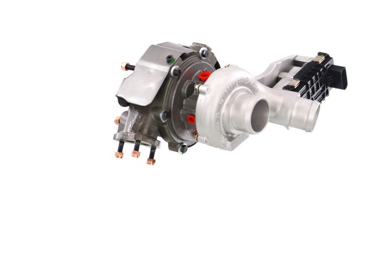 REMANTE 003-002-001018R Charger, charging (supercharged/turbocharged)