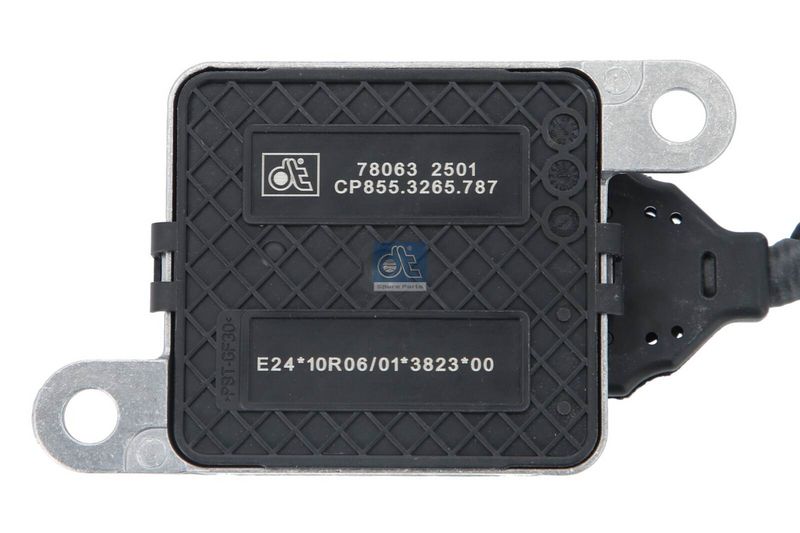 DT Spare Parts 4.00787 NOx Sensor, urea injection