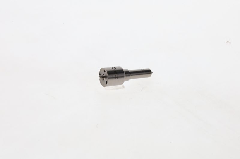 Injector F 019 121 335 BOSCH