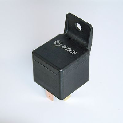 Releu, pompa combustibil 0 332 019 110 BOSCH