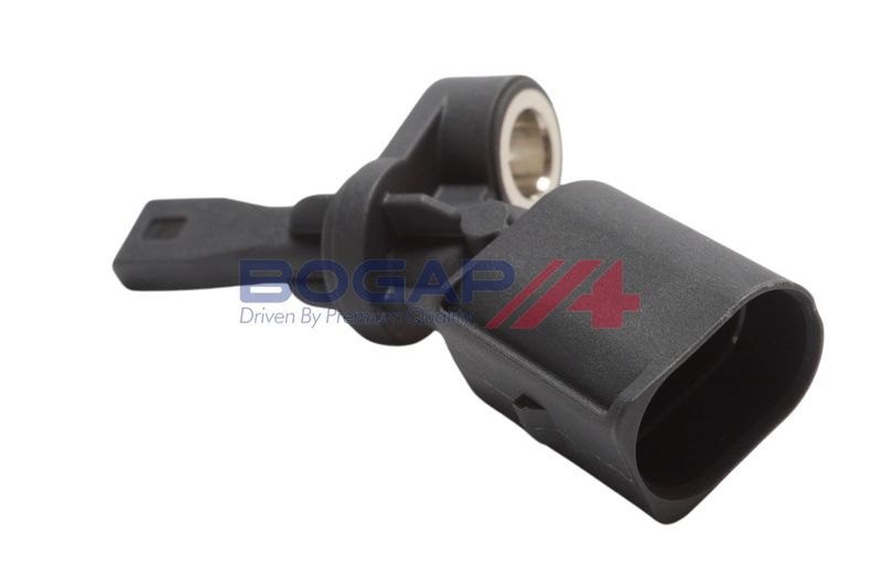 This part match OEM code: WHT003863B