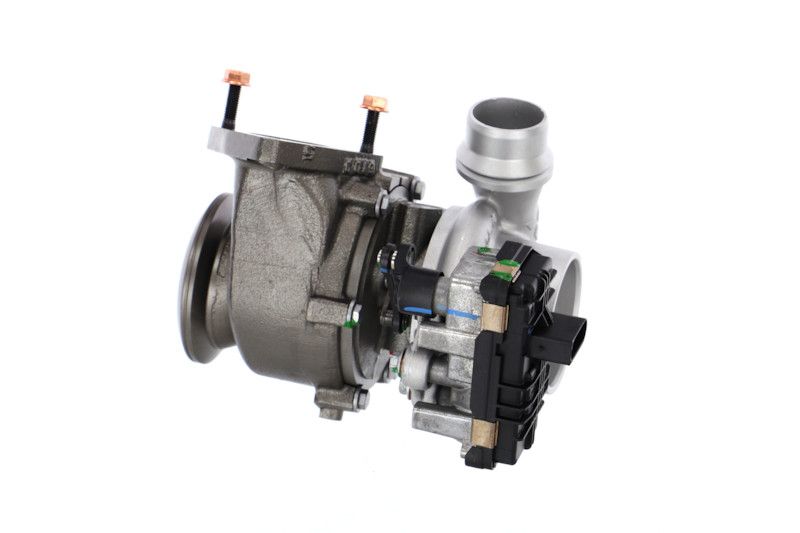 REMANTE 003-002-004415R Charger, charging (supercharged/turbocharged)