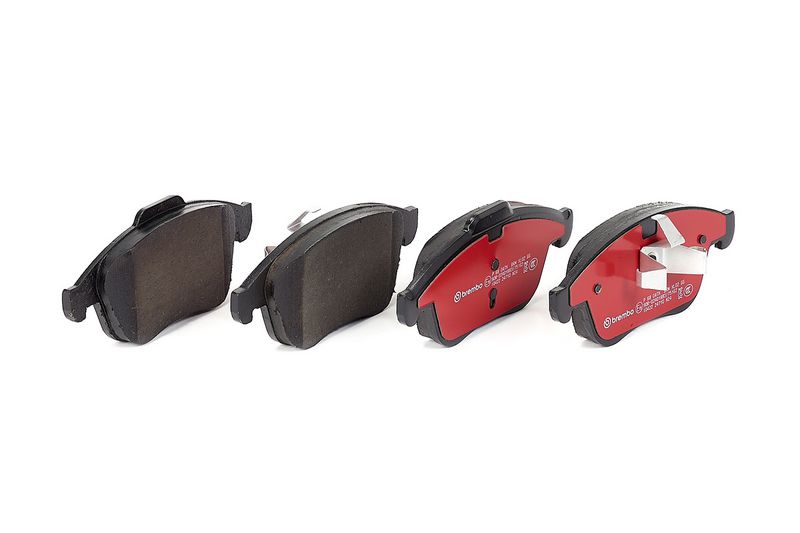 Piduriklotsi komplekt, ketaspidur, BREMBO P 68 047X