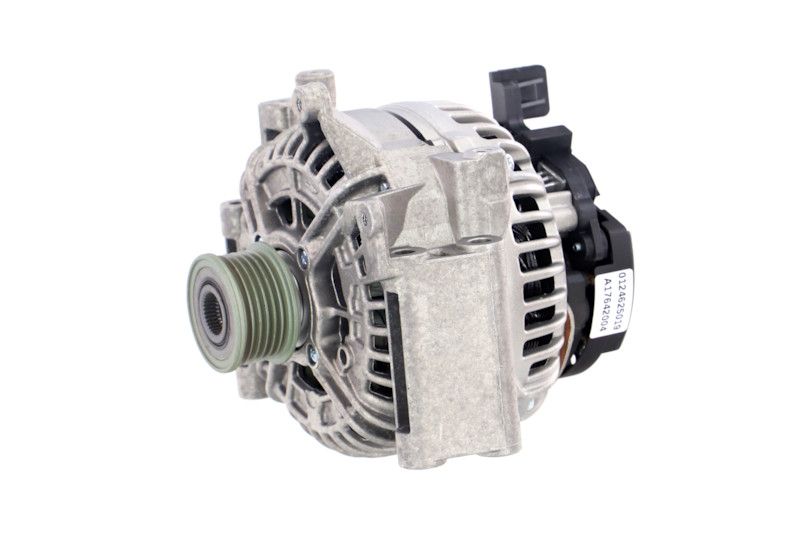 REMANTE 011-003-000846R Alternator