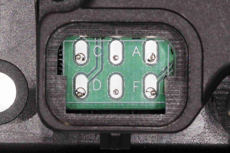 VEMO V58-16-0002 Auxiliary Water Pump (cooling water circuit)