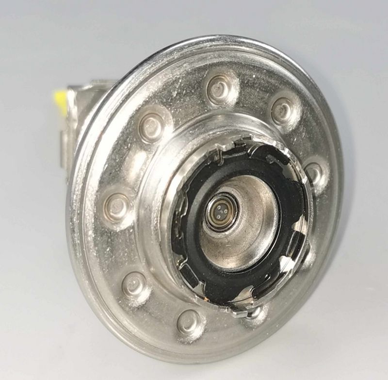 This part match OEM code: A 000 490 07 13