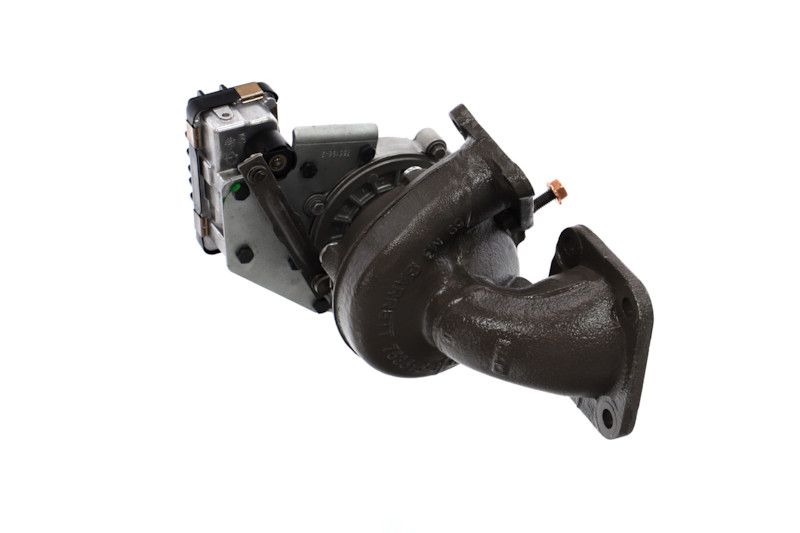 REMANTE 003-002-000014R Charger, charging (supercharged/turbocharged)