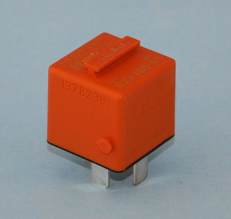 BOSCH 0 332 019 456 Relay, main current