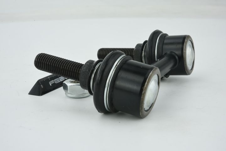 FEBEST 0223-L33RRH Link/Coupling Rod, stabiliser bar