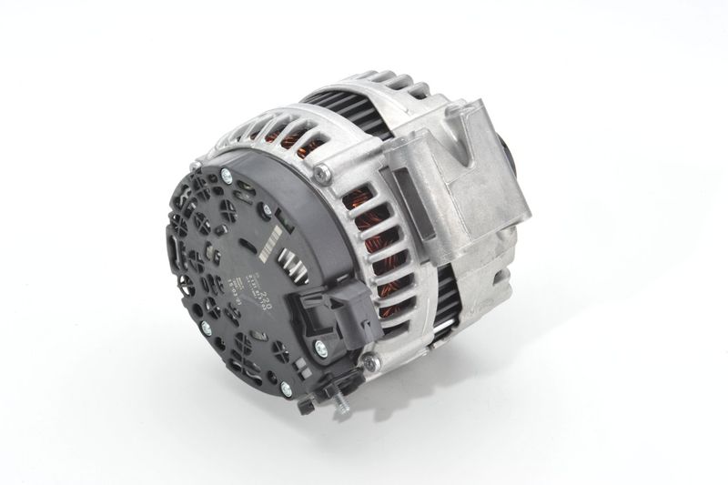 BOSCH 0121813103 Alternator