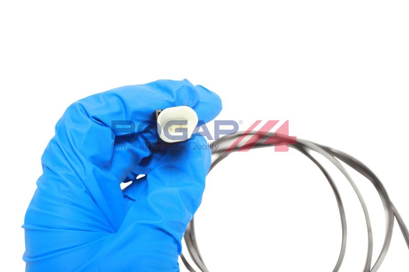 This part match OEM code: 2E0927748G