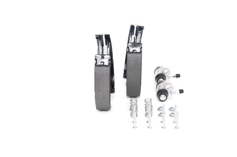 BOSCH 0 204 114 590 Brake Shoe Set