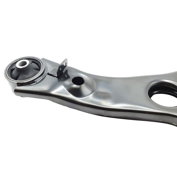 CTR CQ0217L Control/Trailing Arm, wheel suspension