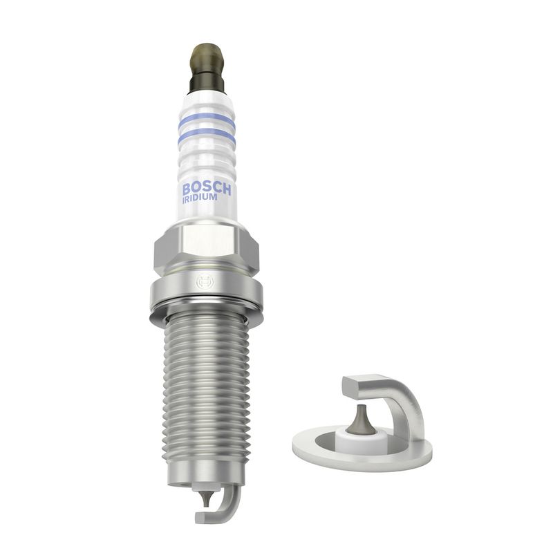 BOSCH 0 242 240 698 Spark Plug