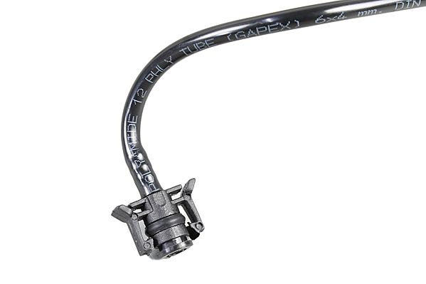 Stream tube van het expansievat naar de radiator (lengte: 413mm) past: CITROEN BERLINGO, XSARA PICASSO  PEUGEOT PARTNER 1.6D 07.05-12.15