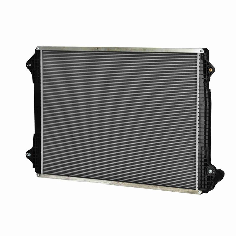 chladič vodní SCANIA Euro 6 s rámem 606320