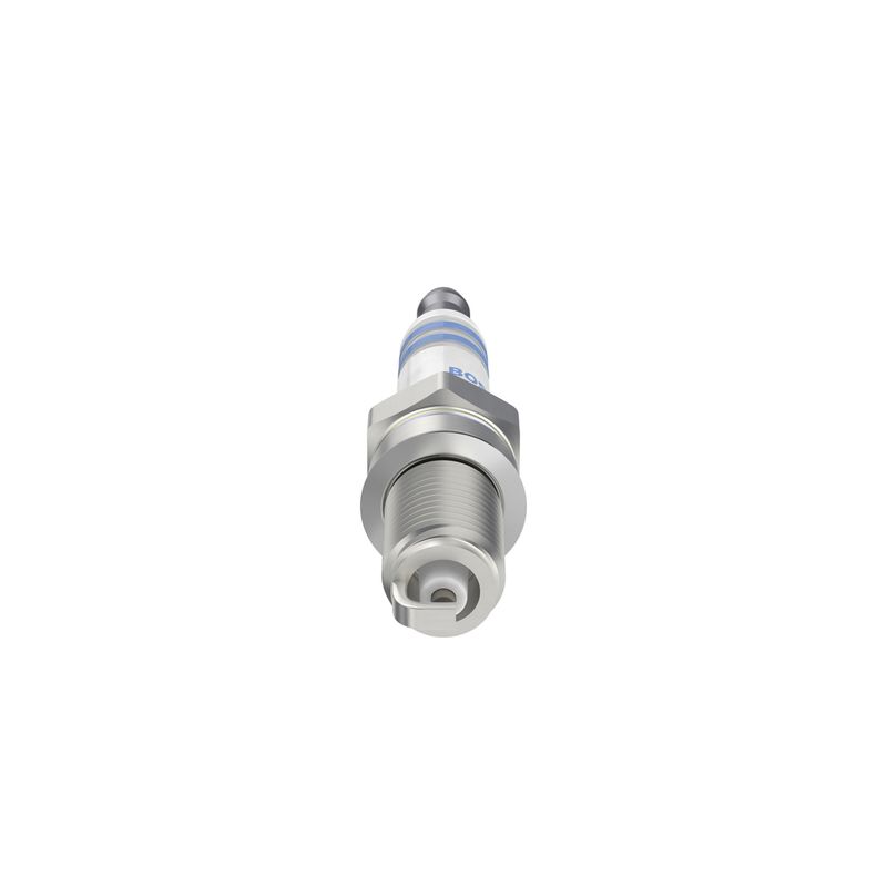 BOSCH 0 242 135 515 Spark Plug