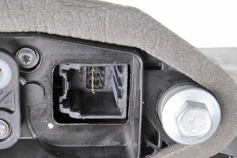 Prekės atitinka OEM kodą: 13594367