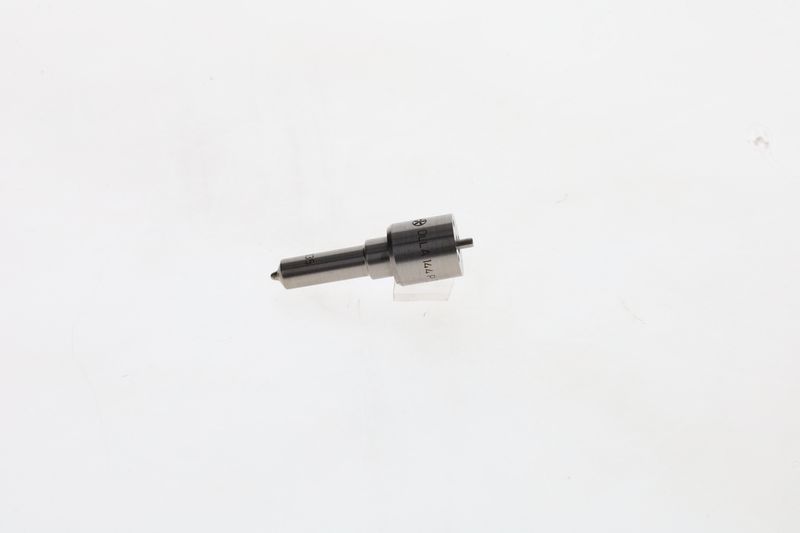 Injector F 019 121 335 BOSCH