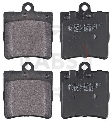 AutoMentum AM20676.7 Brake Pad Set 4-Piece for Volkswagen Polo (9N_)  2001-2014 Front Axle and Other Vehicles : : Automotive