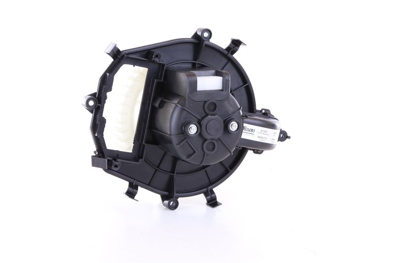 Salongipuhur, NISSENS 87287