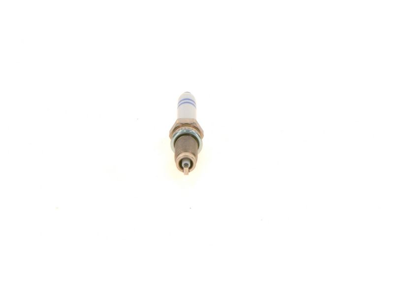 BOSCH 0 241 135 520 Spark Plug