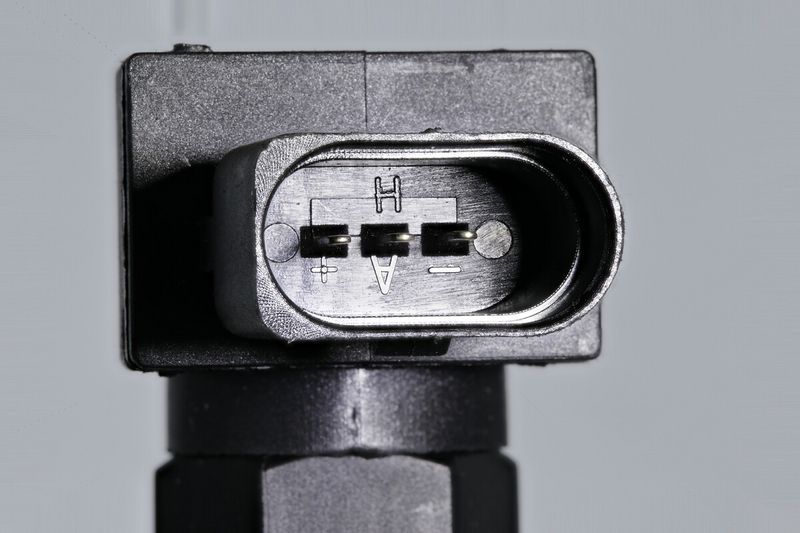 This part match OEM code: 191919149E