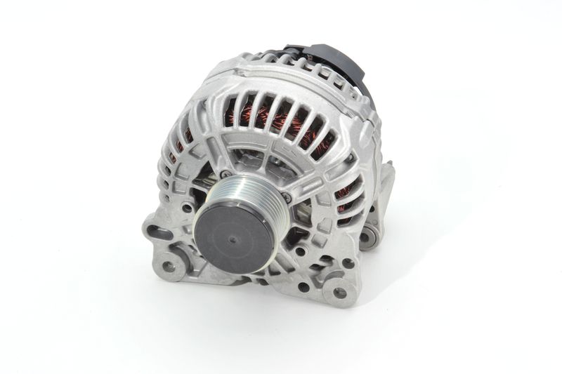 BOSCH 0124615067 Alternator