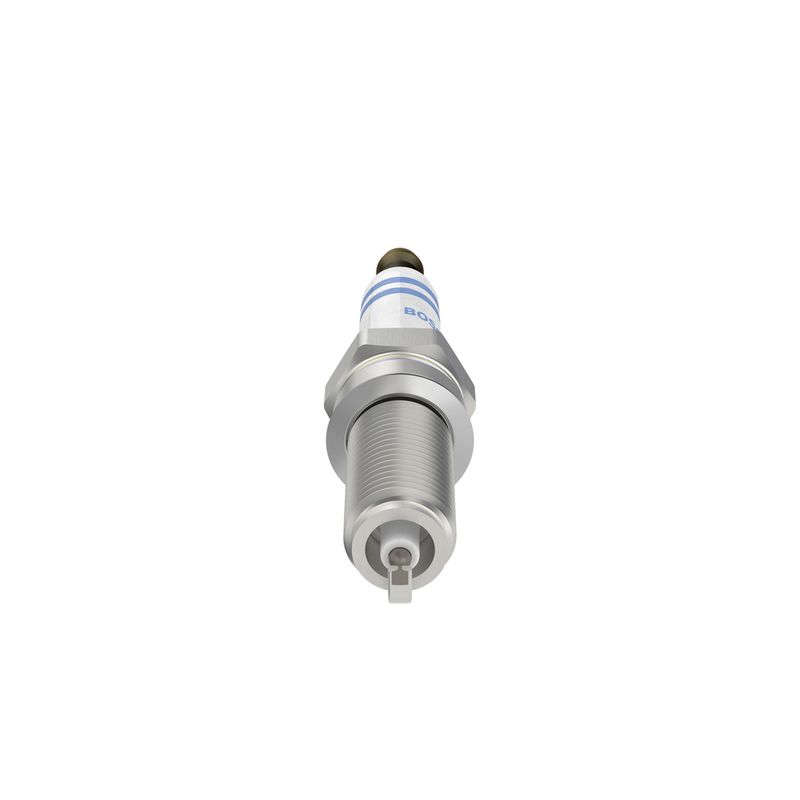 BOSCH 0 242 140 512 Spark Plug