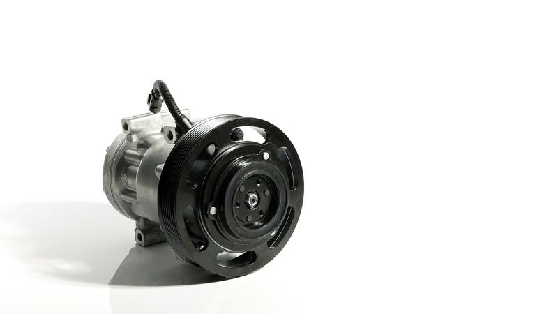 kompresor klimatizace DAF  XF106 ACP662000S