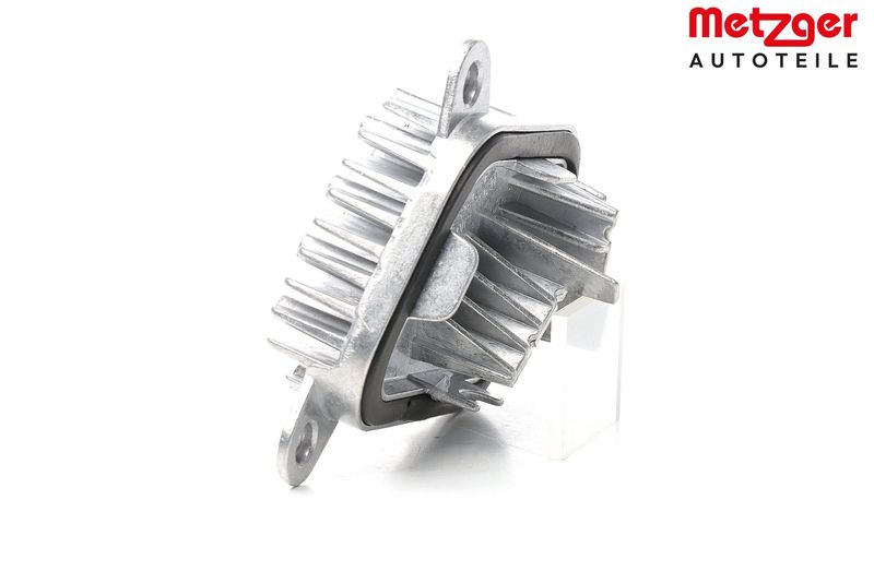This part match OEM code: 63117470425