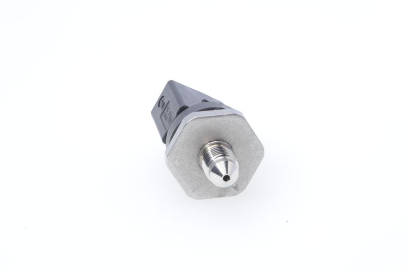 BOSCH 0261545043 Sensor, fuel pressure