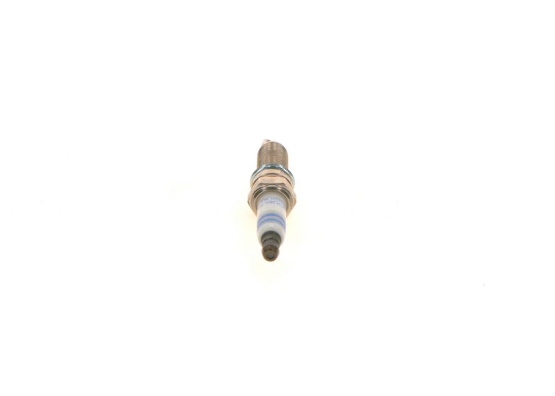 BOSCH 0 242 135 556 Spark Plug