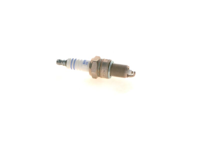 BOSCH 0242225625 Spark Plug