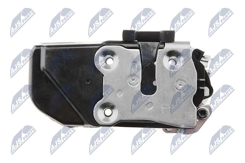 EZC-CH-016_3-WM.JPG