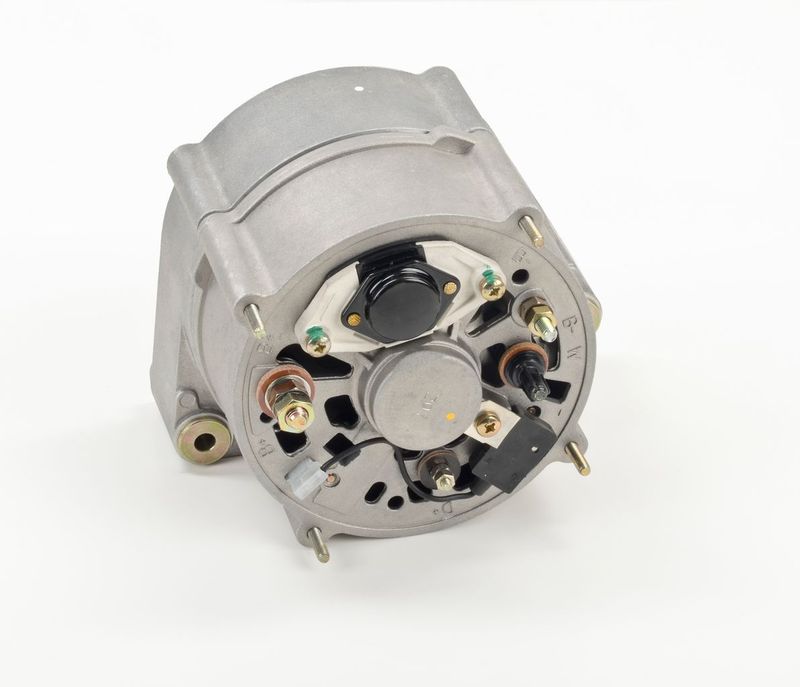 BOSCH 0120469585 Alternator