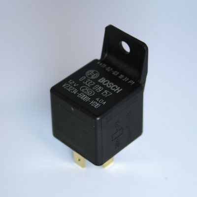 BOSCH 0 332 019 157 Relay, main current