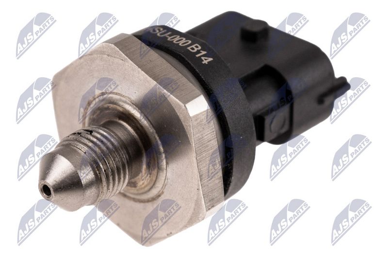 This part match OEM code: 15760-68M00-000