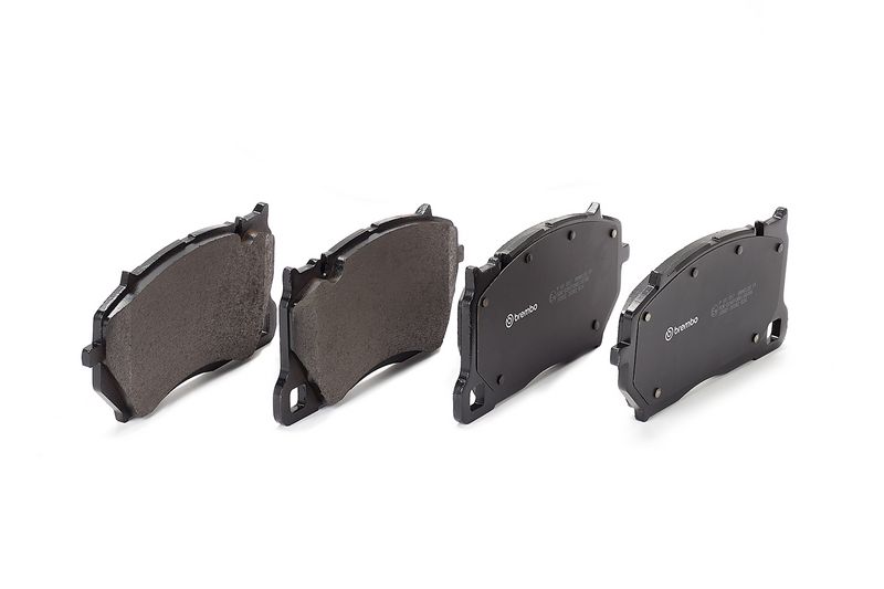 Remblokken set Voor , past: AUDI A6 C8, A7, Q8  PORSCHE CAYENNE 2.9-4.0H 05.17-