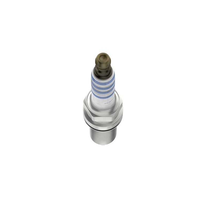 BOSCH 0 242 235 696 Spark Plug