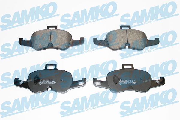 Prekė atitinka OEM kodą: 8S0698151