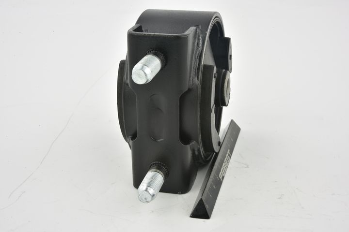 Paigutus, Mootor, FEBEST SZM-RH418FR