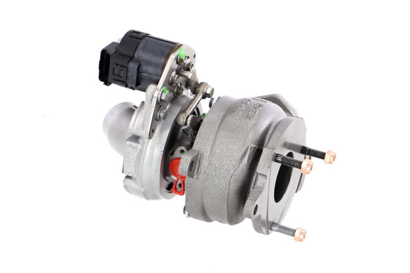 REMANTE 003-002-000046R Charger, charging (supercharged/turbocharged)