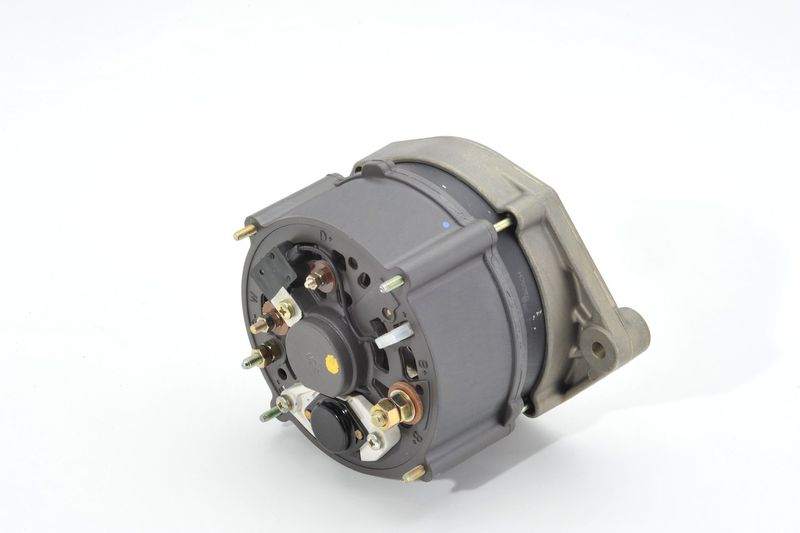 BOSCH 0120469014 Alternator